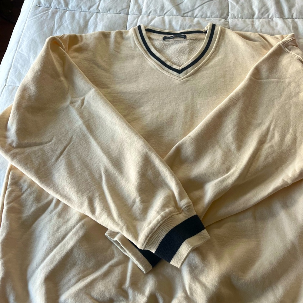 Brandy Meville 
-Oversizeded v-neck sweatshirt
